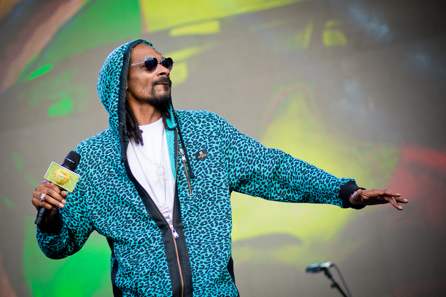 Snoop Dogg joins Neko Sparks' bid to buy Ottawa Senators - ESPN