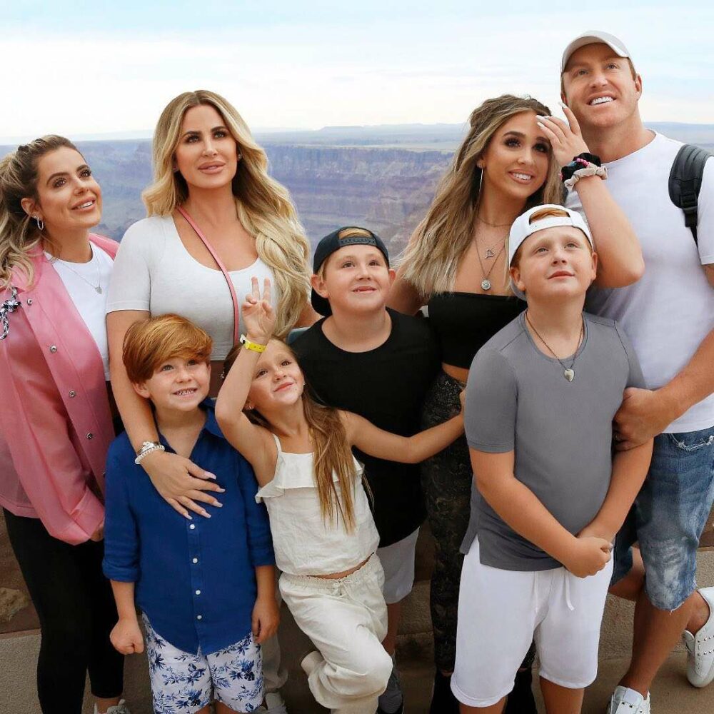 Kim Zolciak-Biermann and Kroy Biermann with their children (l-r) Ariana, Kane, Brielle, Kaia, Kash, and Kroy, Jr.